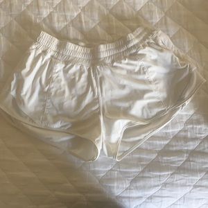 Lululemon hotty hot short